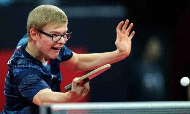 法国队逆转瑞典队，许昕惊艳四座