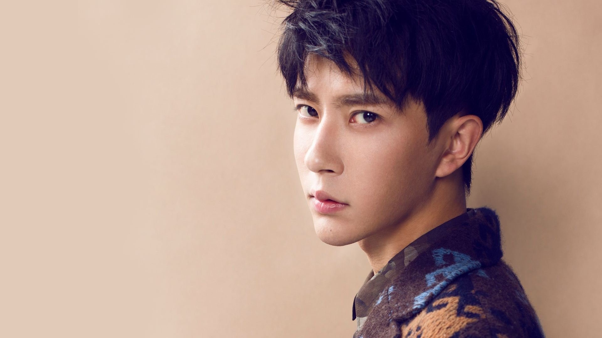 辽宁VS湖人，杜兰特用一记绝杀完成超巨的跨时空对话