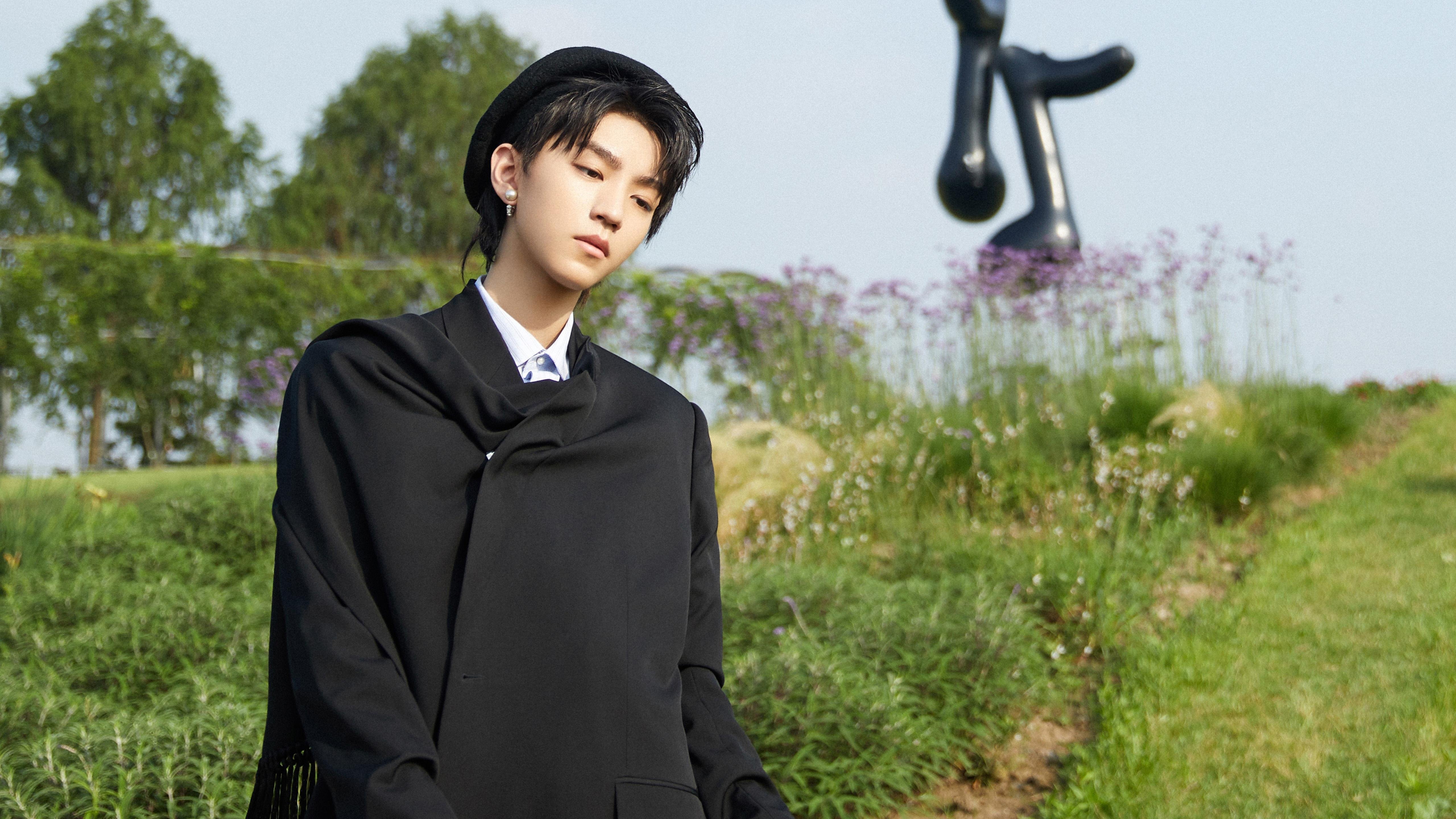 pg电子下载-欧冠淘汰赛之夜，阿尔瓦雷斯的完美乐章，奏响蓝月新序曲