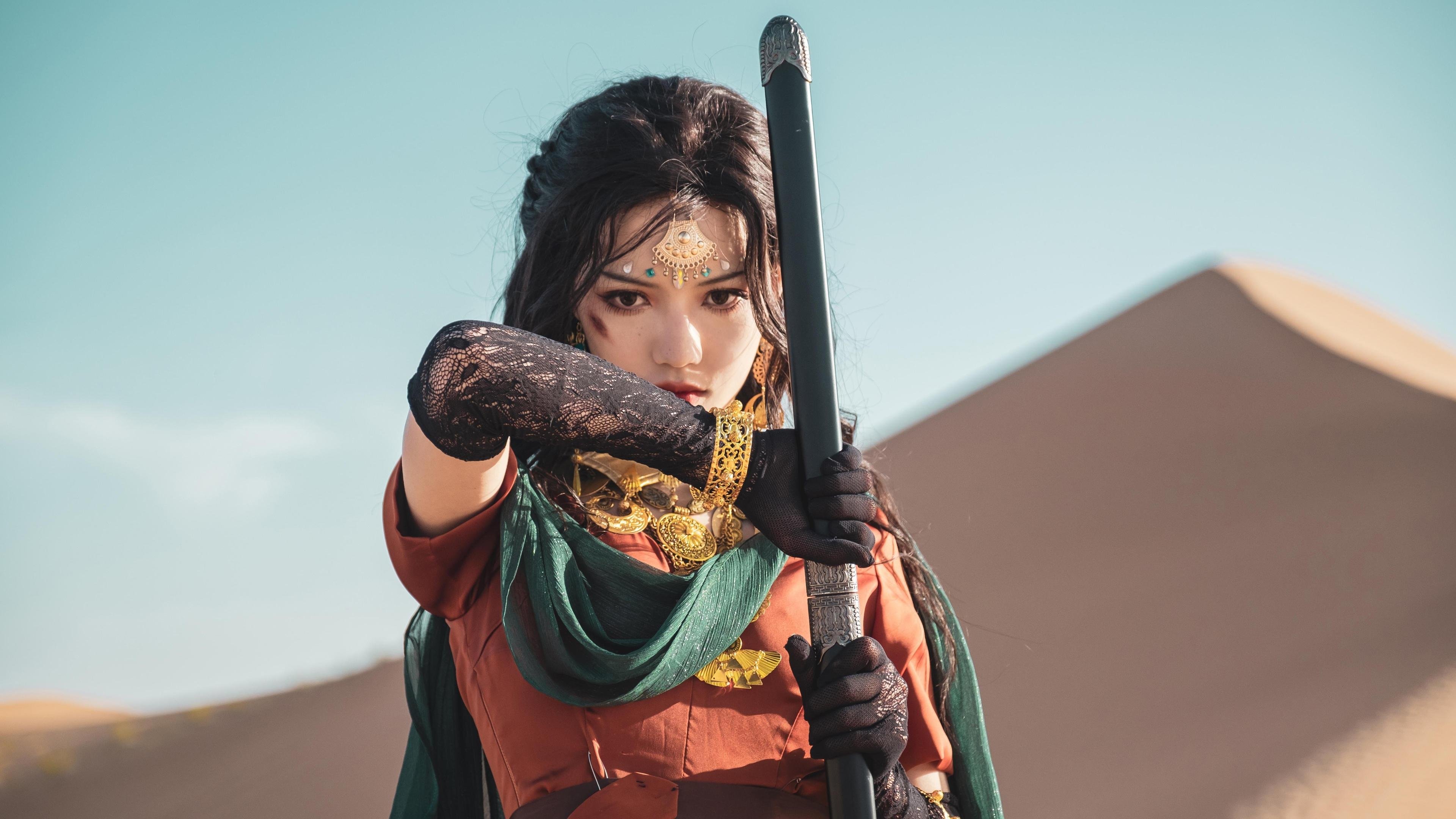 巨星升起与神话黄昏，足球正在书写怎样的新史诗？