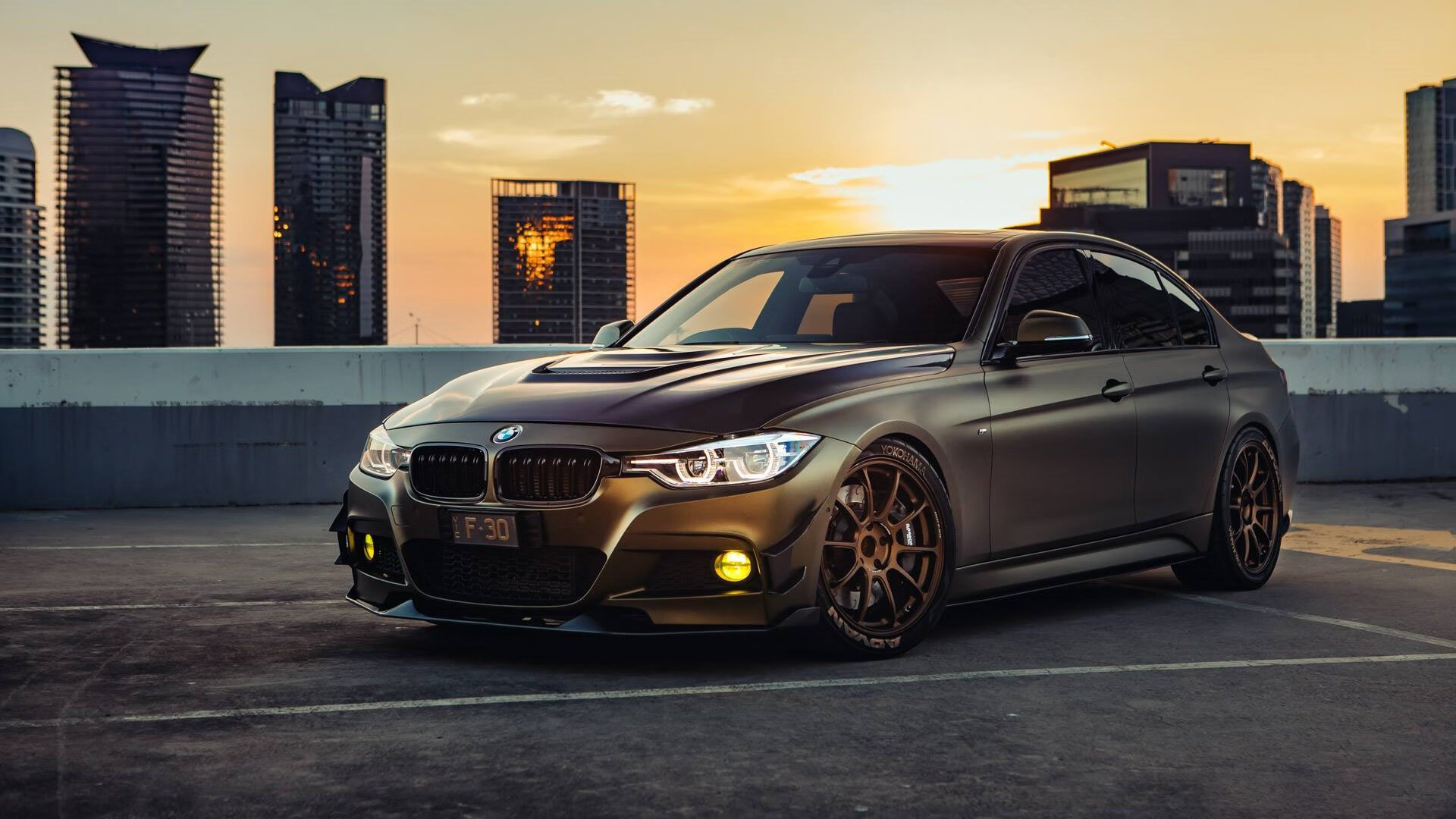 pg电子试玩-双线争锋，F1街道赛的极速艺术与尼克斯硬仗取胜掘金的团队史诗