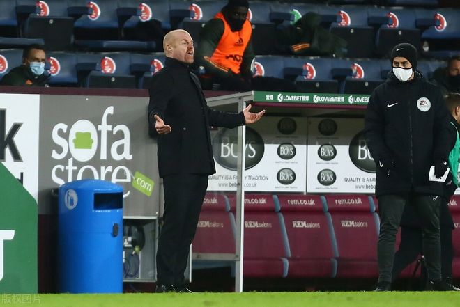 pg电子-世界排名争夺战之夜，保罗舞台越大越强